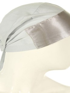 Bonnet satin - gris