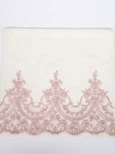 Serviette à motif rose