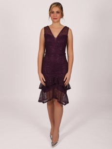 Robe courte à dentelle ceinturé Dans - violet 