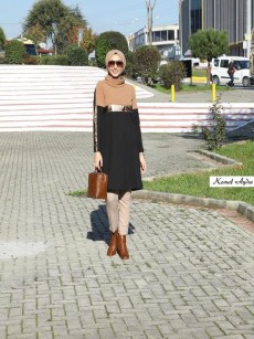 Tunique avec applique en cuir marron