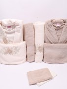 Ensemble de peignoirs avec guipure Nurpak 8 pièces - marron/crème