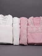 Ensemble de peignoirs avec guipure Ipekce 6 pièces - Rose/Crème