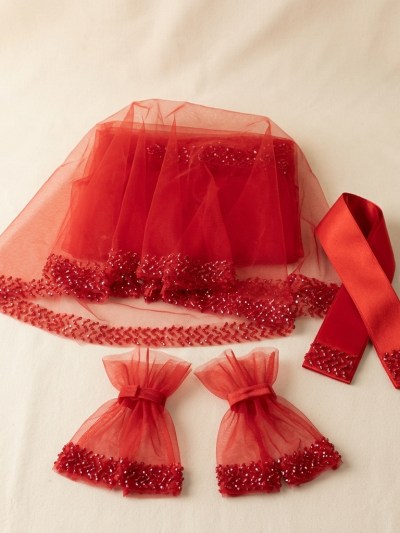 Ensemble Voile de Henné Rouge avec Gants et Ceinture