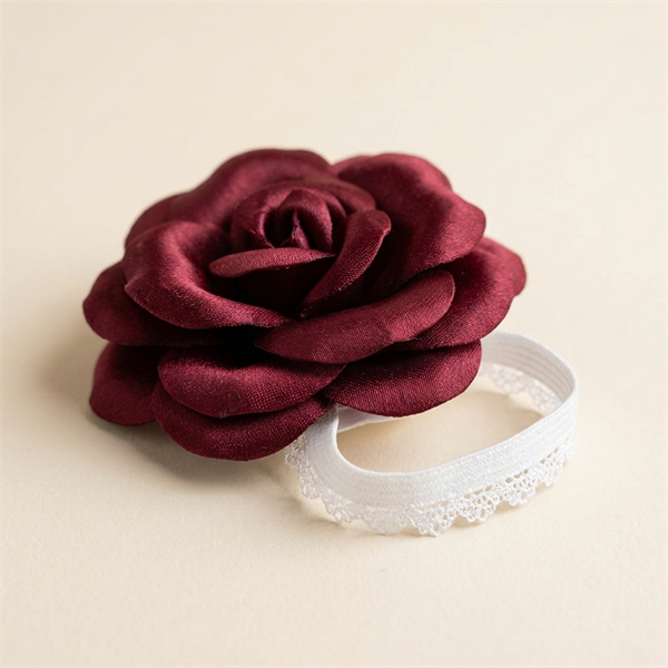 Fleur pour la main avec élastique pour le henna