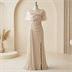 Robe de Soirée Longue Champagne Brodée de Perles avec Étole Drapée