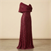 Robe de soirée longue bordeaux à sequins avec cape drapée