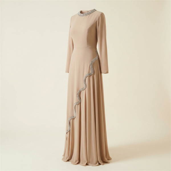 Robe de Soirée Longue Beige Nude à Détails Strass