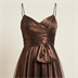 Robe de Soirée Longue Métallisée Bronze à Fines Bretelles