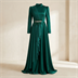 Robe de Soirée Longue en Satin Vert Émeraude avec Détails Drapés