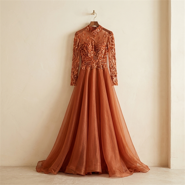 Robe de Soirée Longue Terracotta à Broderies et Sequins