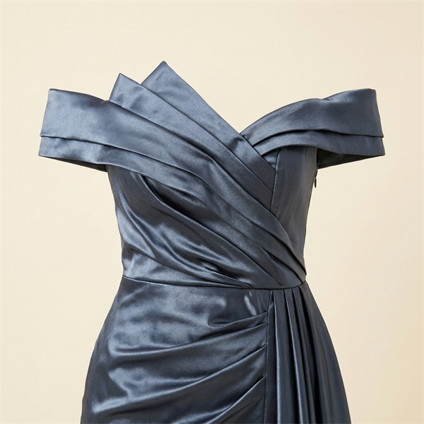 Robe de Soirée Longue en Satin Bleu Ardoise à Épaules Dénudées