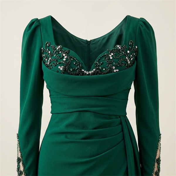 Robe de Soirée Longue Vert Émeraude à Broderies et Fente