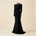 Robe de Soirée Longue Noire à Col et Poignets Ornés de Perles