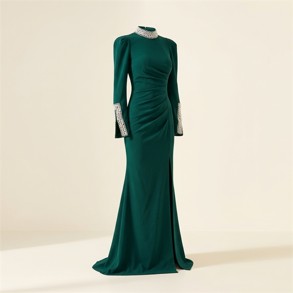 Robe de Soirée Longue Vert Émeraude à Col Montant et Poignets Perlés