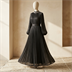 Robe de Soirée Longue Plissée Noire à Col Bijou