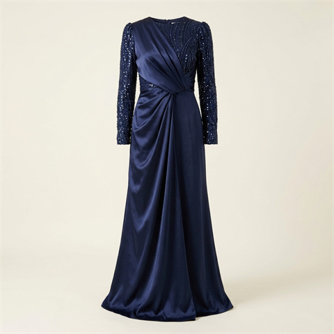Robe de Soirée Longue en Satin Bleu Nuit avec Détails Pailletés