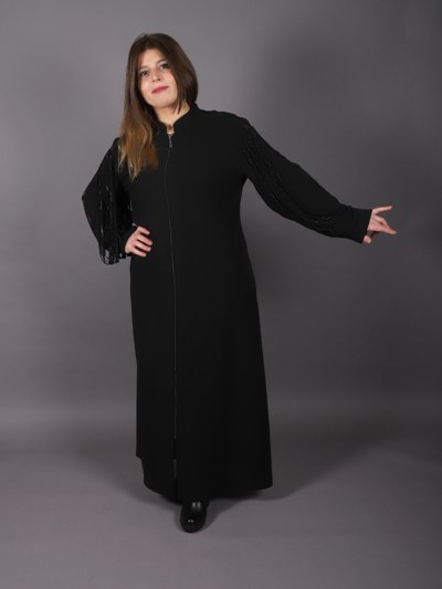 Robe noir avec strass 