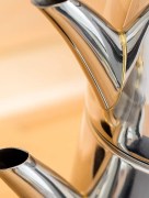 Amboss Diamond Théière, Couleur de Manche Or, En inox, Fond en Acier, 1,2 L de Thé, 1,8 L D'eau