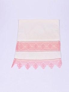 serviette à fleur dentelle rose